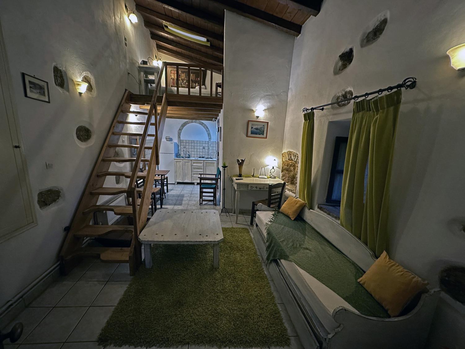 Porfyrousa Traditional Hotel Milopotamos  المظهر الخارجي الصورة