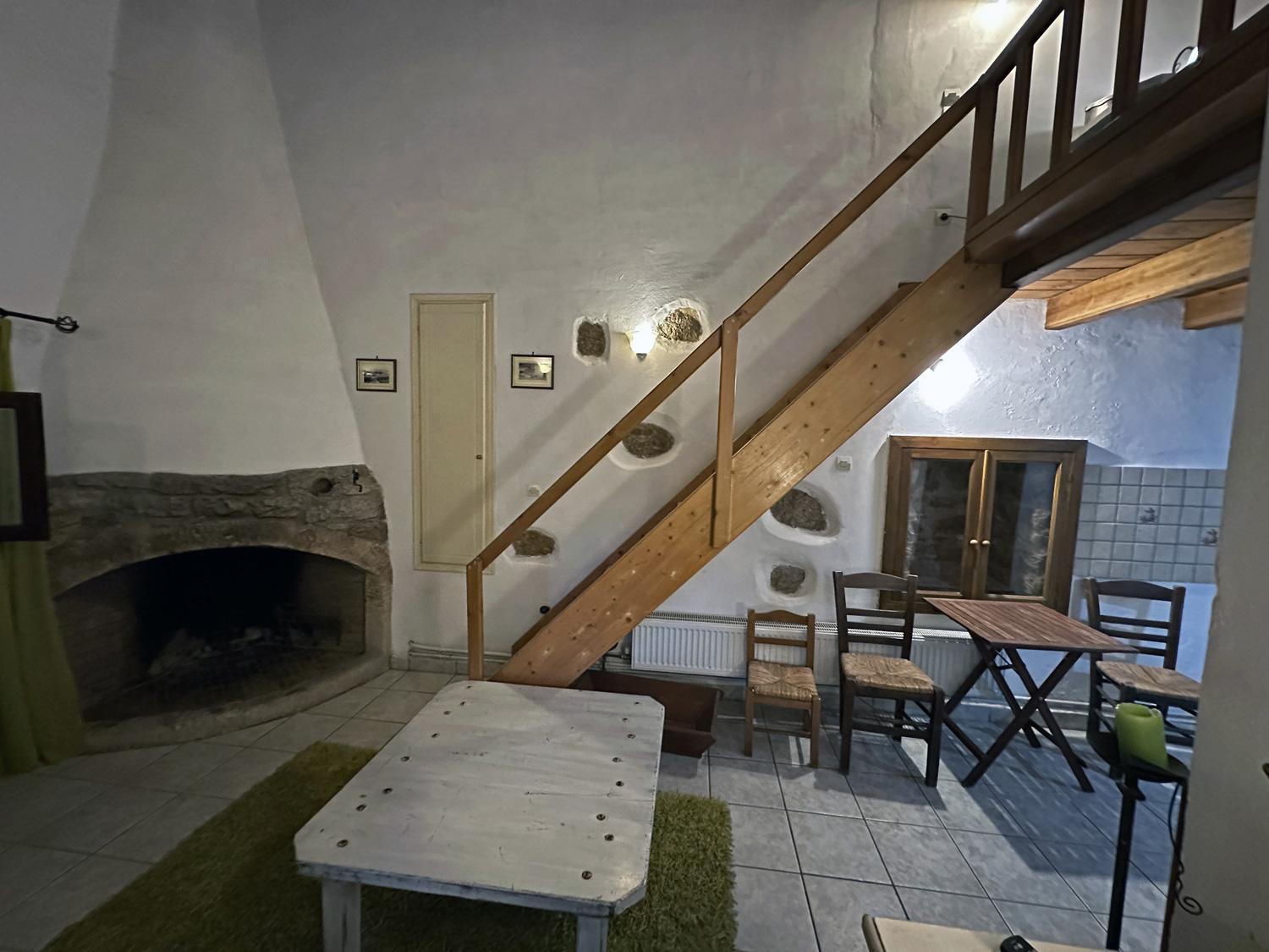 Porfyrousa Traditional Hotel Milopotamos  المظهر الخارجي الصورة