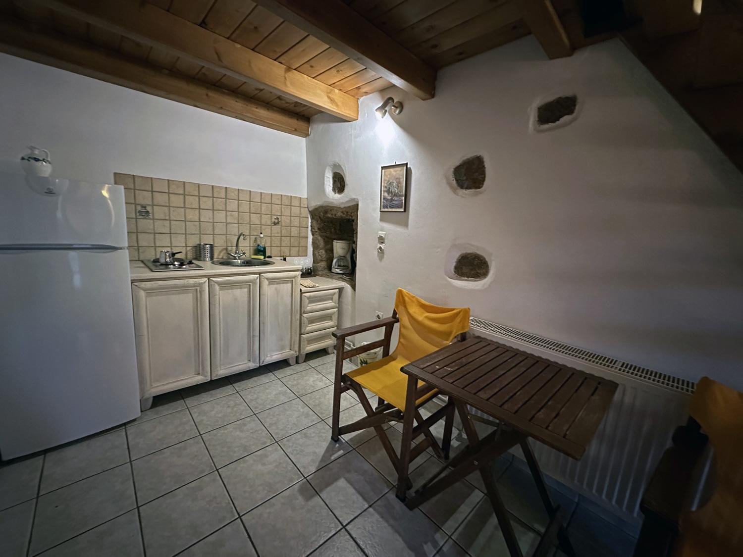 Porfyrousa Traditional Hotel Milopotamos  المظهر الخارجي الصورة